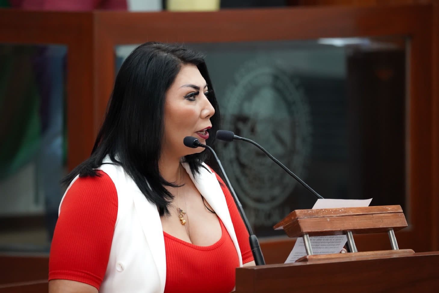 Trabajamos en iniciativas que benefician a niñas, niños y adolescentes: Alejandra Ramírez